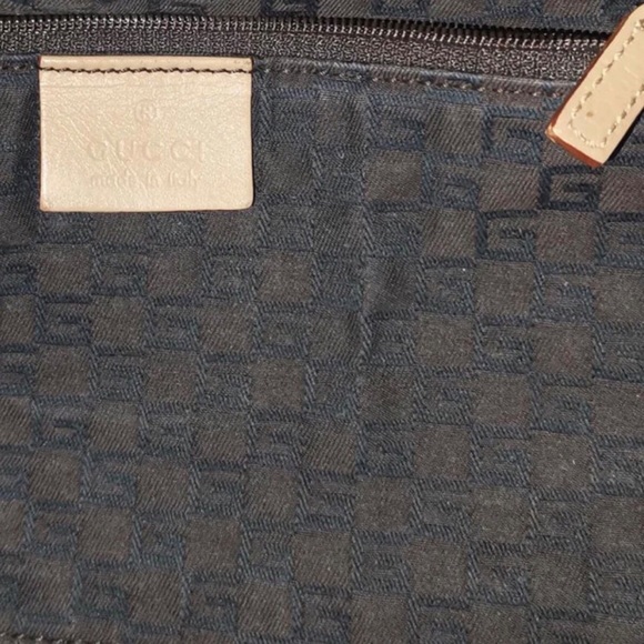 Gucci Suede Beige Vintage Buckle Hobo Bag Handbag - Picture 6 of 7